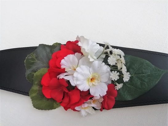 cinturón fiesta flores colores piel negro