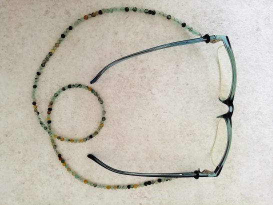 colgador gafas antiperdida piedras colores